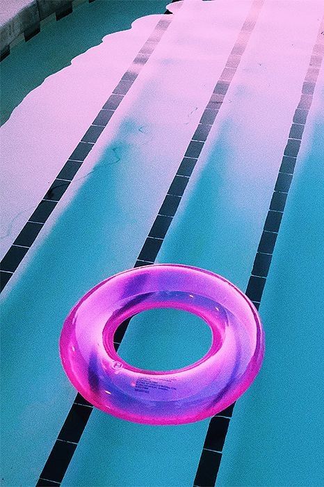 Schwimmreifen im Pool